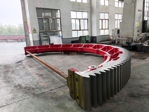 鑄鋼件加工廠家講解為何大型鑄鋼件有這個或哪個缺陷的原因？
